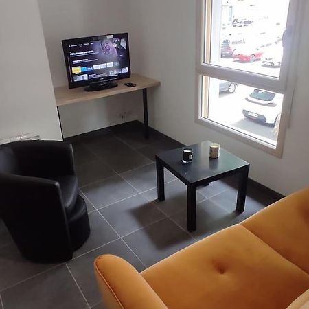 Appartement Hyper Centre Mayenne Dış mekan fotoğraf